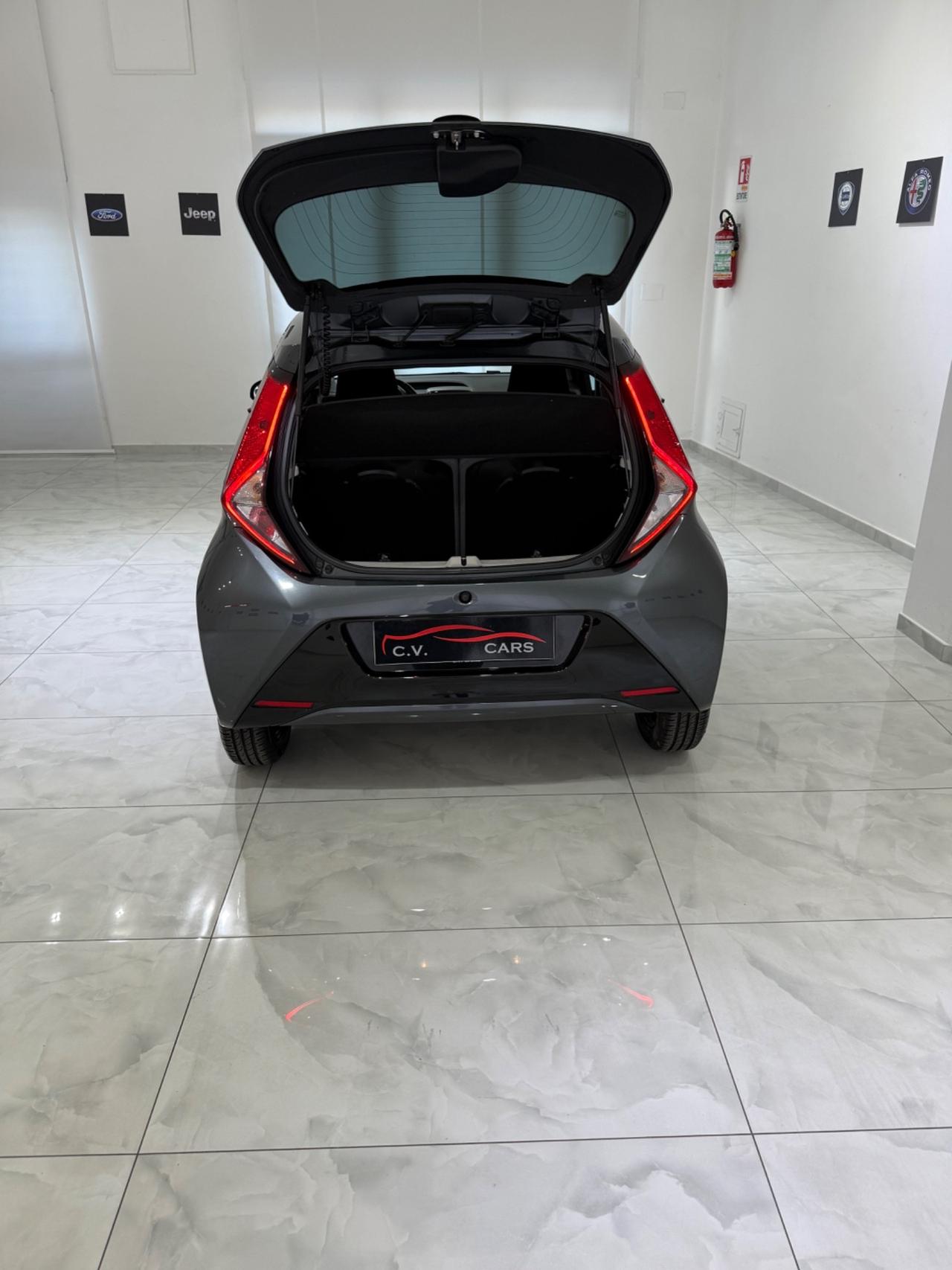 TOYOTA AYGO 1.0 VVT-I 69 CV 5 PORTE X-WAVE MMT