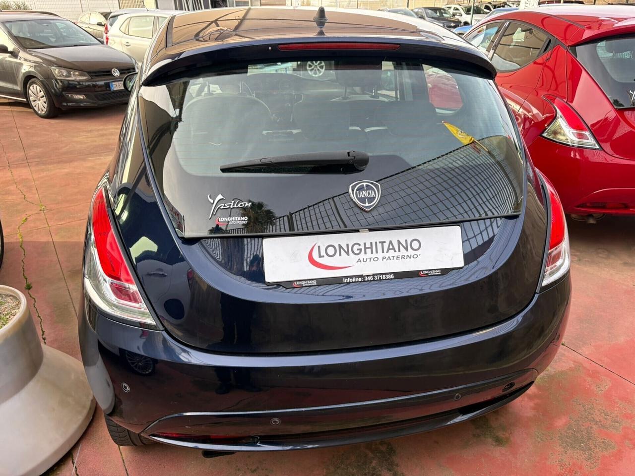 Lancia Ypsilon 1.2 ---5 porte GPL Ecochic Silver