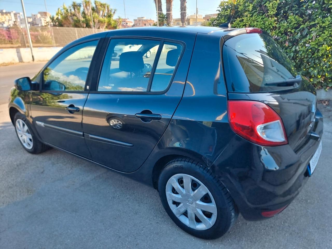 Renault Clio 1.2 16V 5 porte GPL Confort