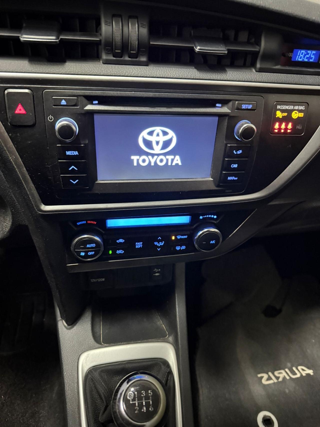 Toyota Auris 1.4 D-4D