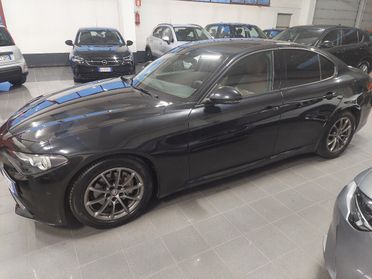 Alfa Romeo Giulia 2.2 Turbodiesel 136 CV AT8 Business