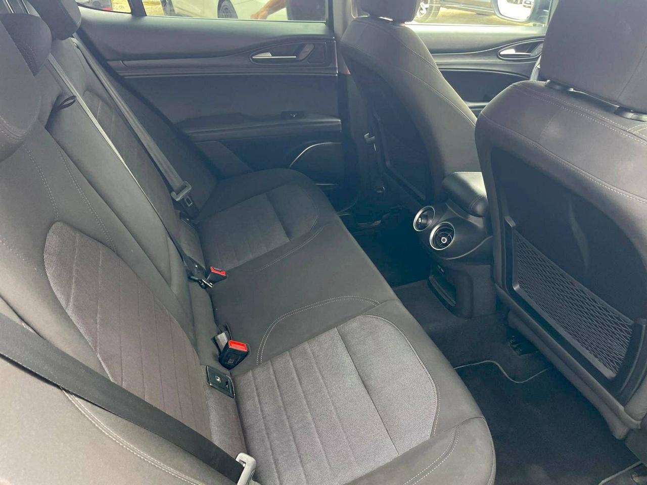 Alfa Romeo Stelvio 2.2 Turbodiesel 180 CV AT8 Q4 Executive - 2018