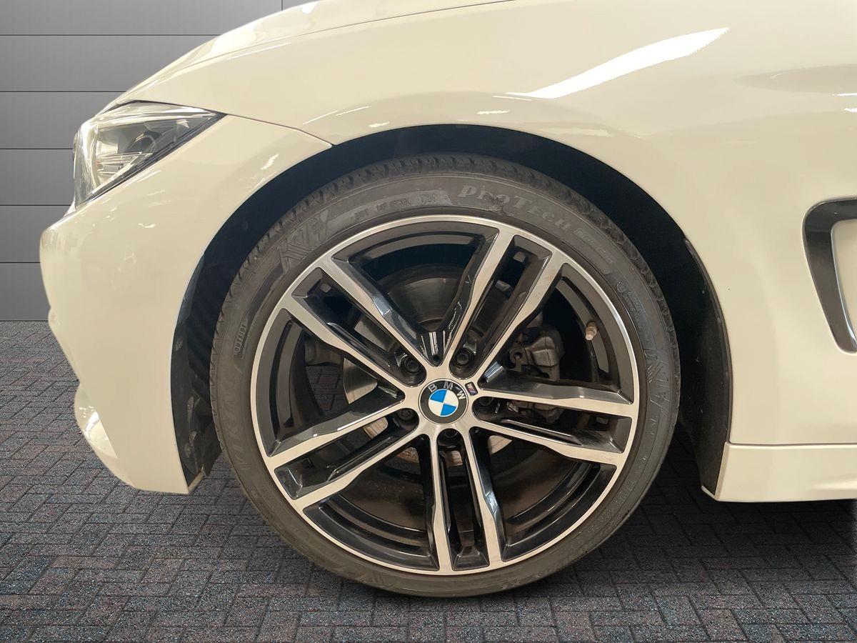 BMW Serie 4 F32 2017 Coupe - 420d Coupe Msport auto