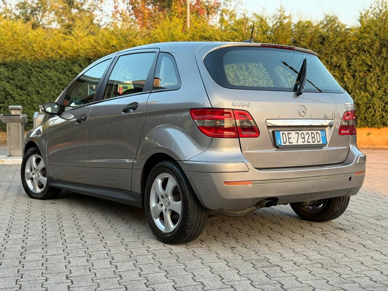 Mercedes-benz B 180 CDI