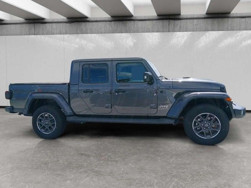Jeep Gladiator 3.0 V6 Overland 4wd auto 3.0 V6 Overland 4wd auto