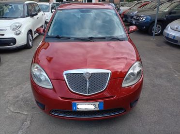 Lancia Ypsilon 1.2 Oro Giallo