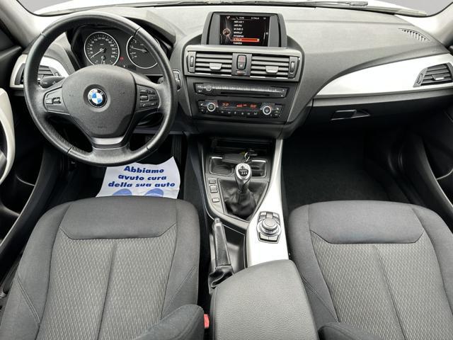 BMW 118 i 5p. Unique BIANCO PERLA