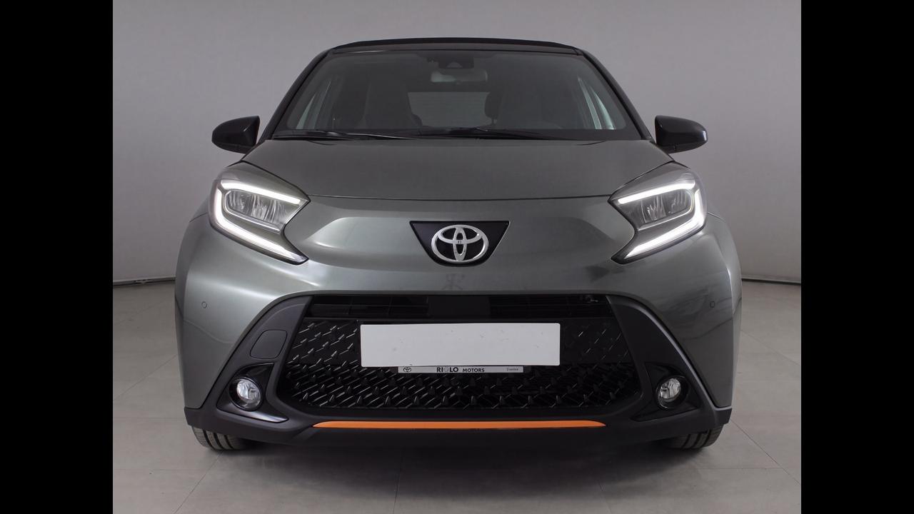 TOYOTA Aygo X - Aygo X 1.0 Limited 72cv