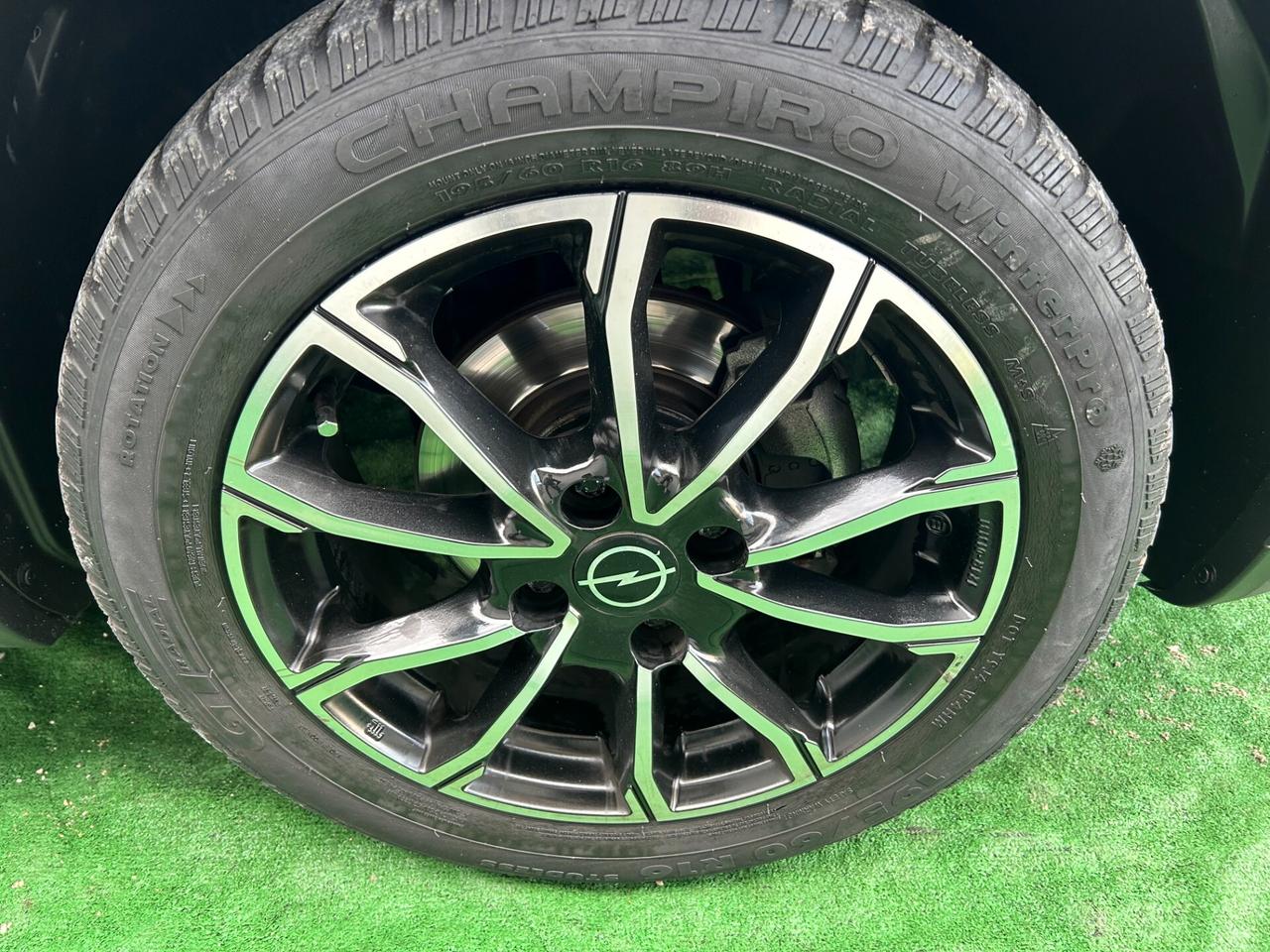 Opel Crossland X 2023 1.2 BENZINA LEGGI TUTTO