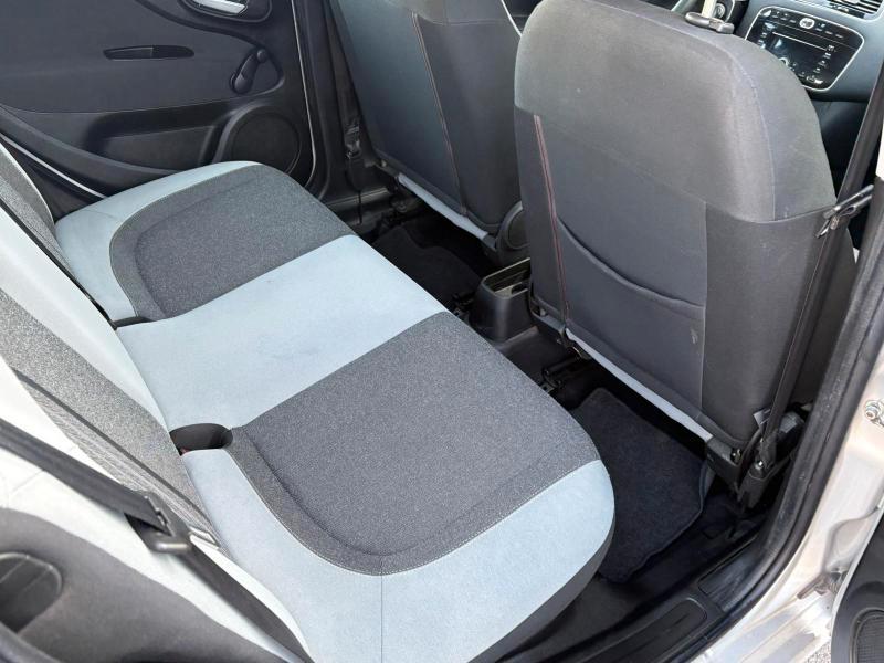 Fiat Punto 5 Porte 1.2 BENZ 69 CV Lounge ADATTA NEOPATENTATI