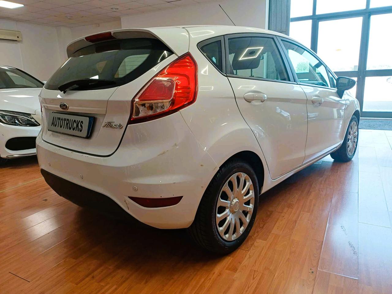Ford Fiesta 1.5 TDCi 75CV 5 porte Business