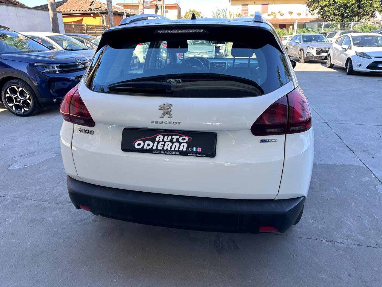 Peugeot 2008 PureTech 82 Allure