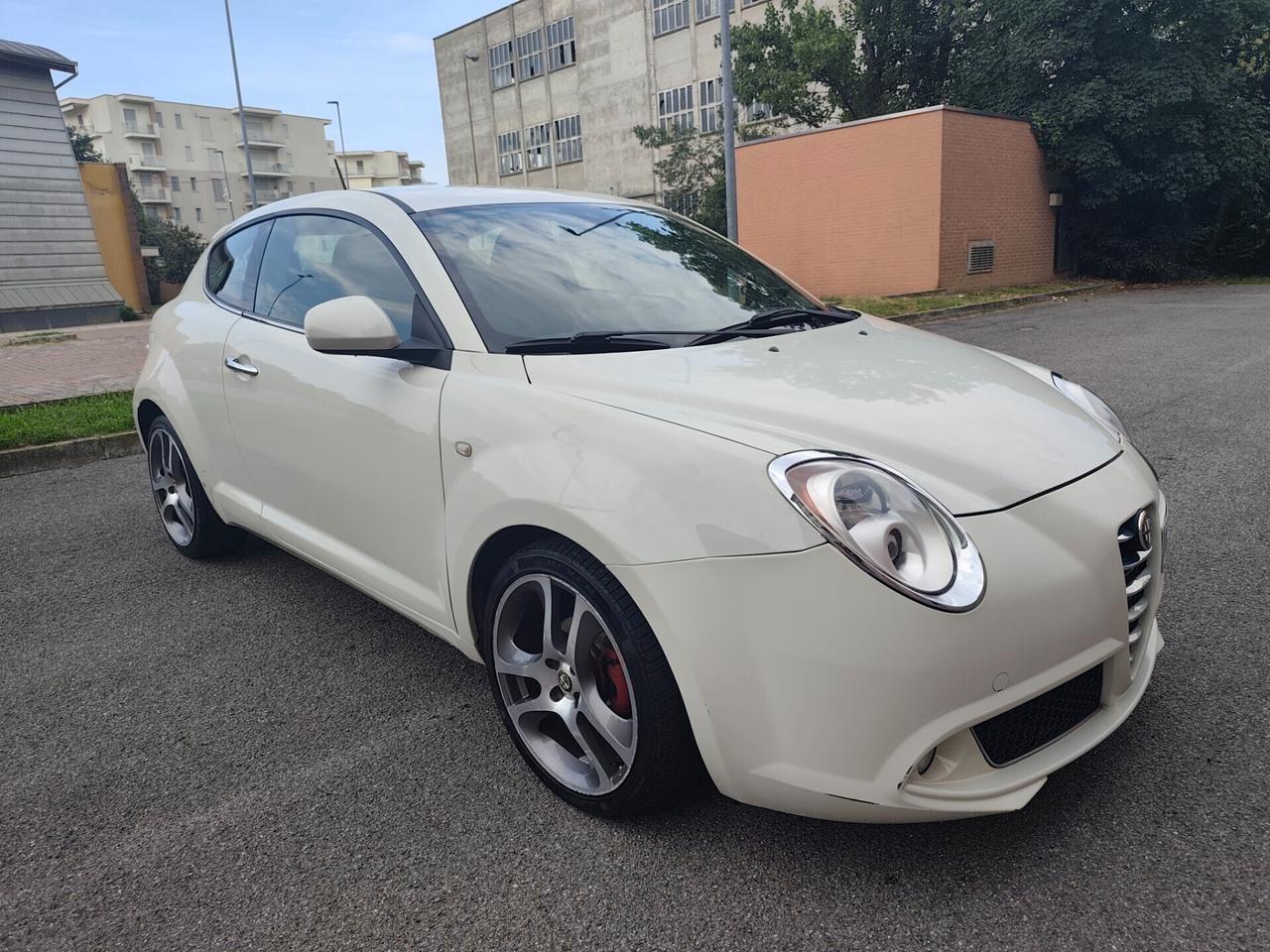Alfa Romeo MiTo 1.4 Benz euro 5 Sport Pack