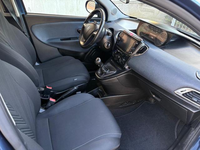 LANCIA Ypsilon 1.0 FireFly 5 porte S&S Hybrid Gold