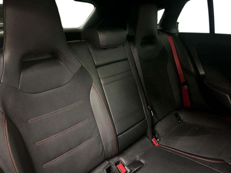 Mercedes-Benz CLA S.Brake 35 AMG 4Matic Shooting Brake