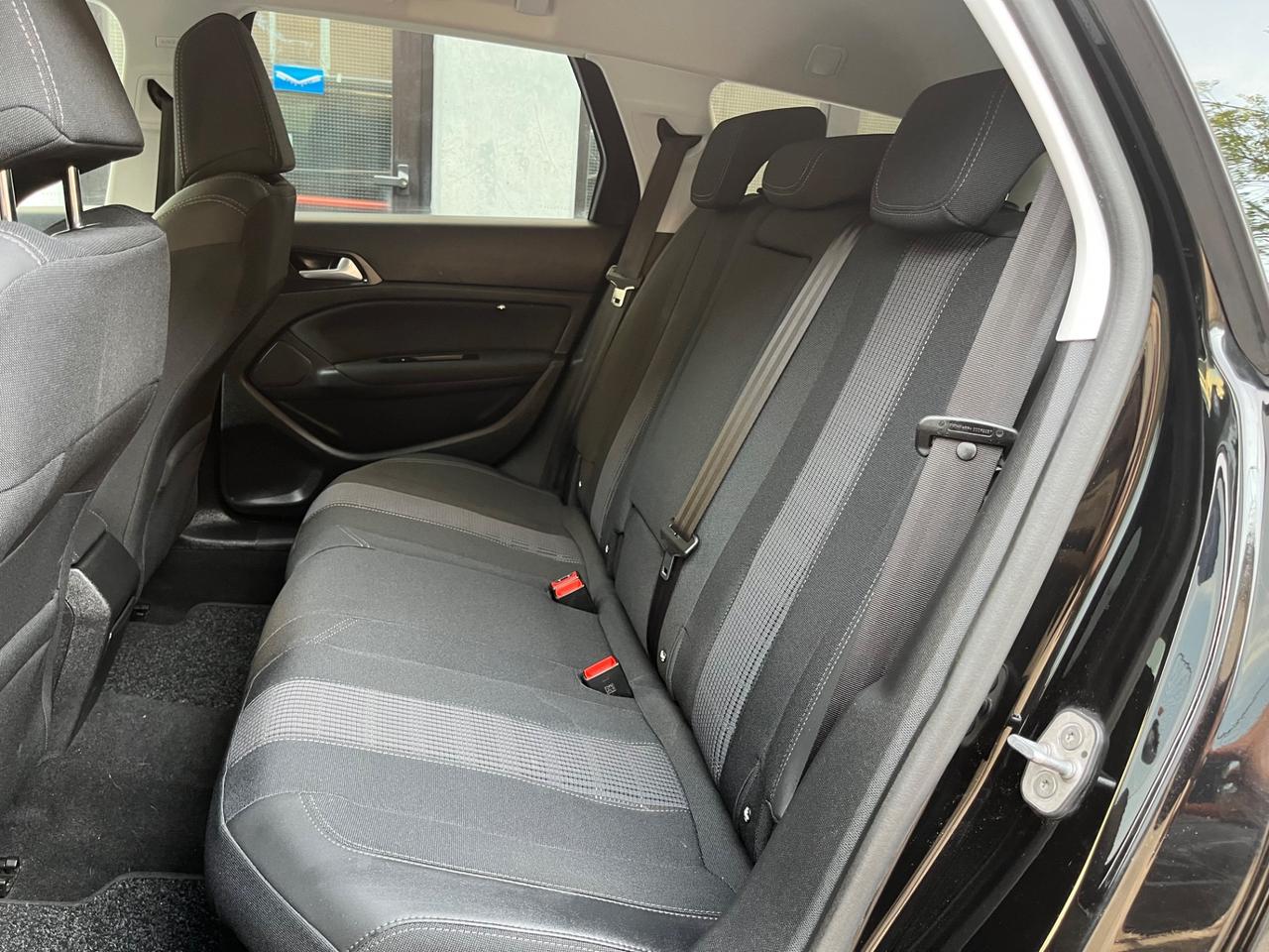 Peugeot 308 BlueHDi 130 S&S SW GT Line