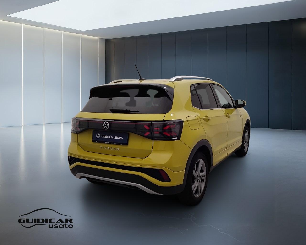 VOLKSWAGEN T-Cross 2024 - T-Cross 1.0 tsi R-Line 115cv