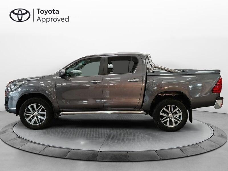 Toyota Hilux 2.4 D-4D A/T 4WD 4 porte Double Cab Executive+