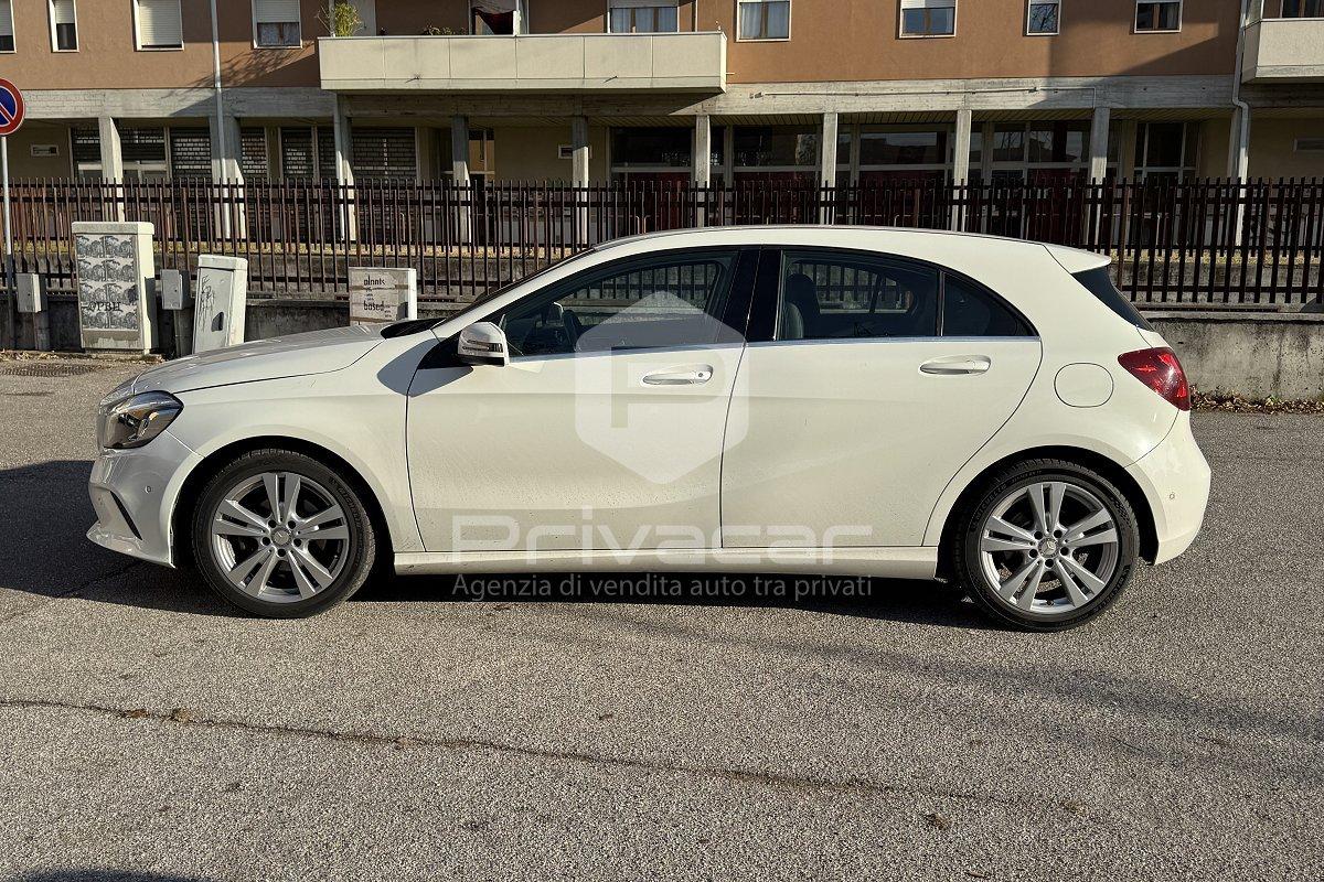 MERCEDES A 180 d Automatic Premium