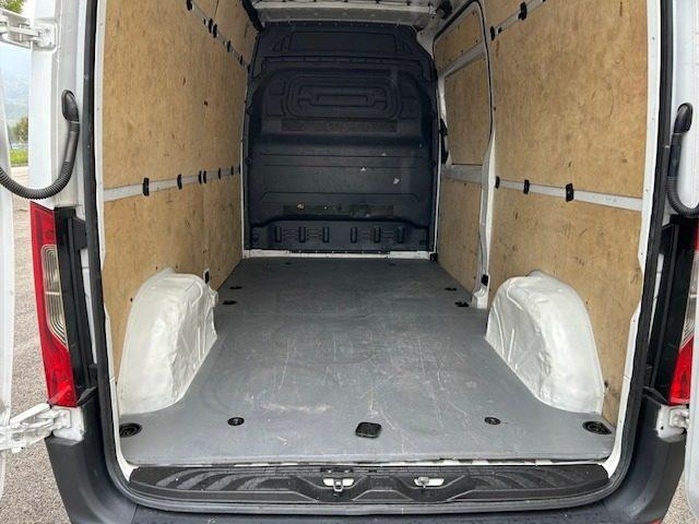 MERCEDES-BENZ Sprinter F39/33 311 CDI FWD TA Furgone