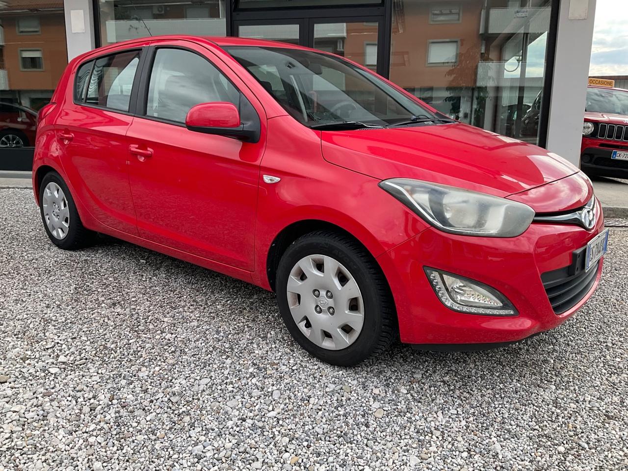 Hyundai i20 1.2 5p. Econext Sound Edition