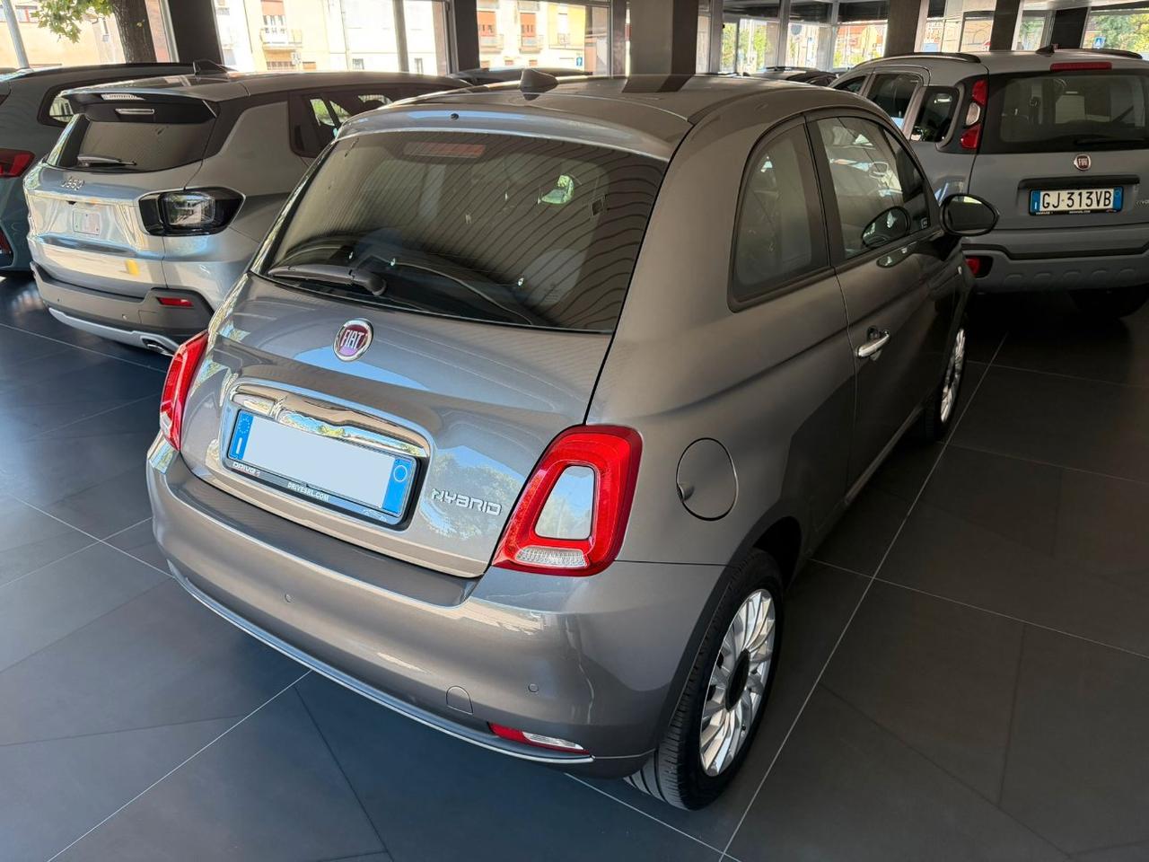 Fiat 500 1.0 hybrid Club 70cv