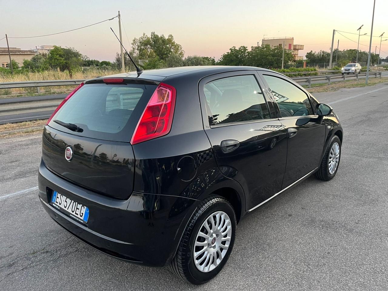 Fiat Grande Punto EasyPower Unipro 2013