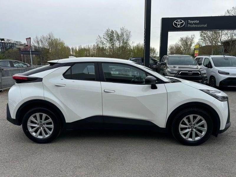 Toyota C-HR 1.8 HV E-CVT Active MY24