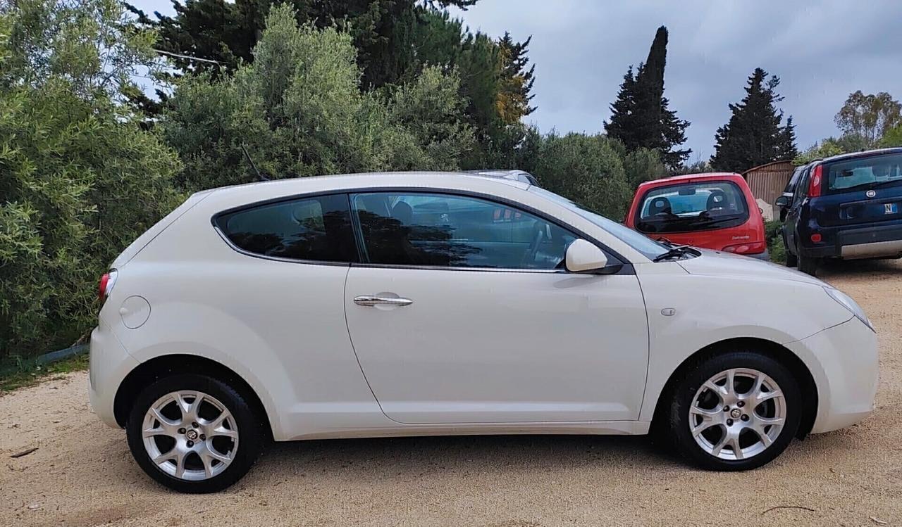 Alfa Romeo MiTo 1.3 JTDm 85 CV S&S Distinctive