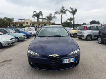 Alfa Romeo 147 1.6 BENZINA 2005