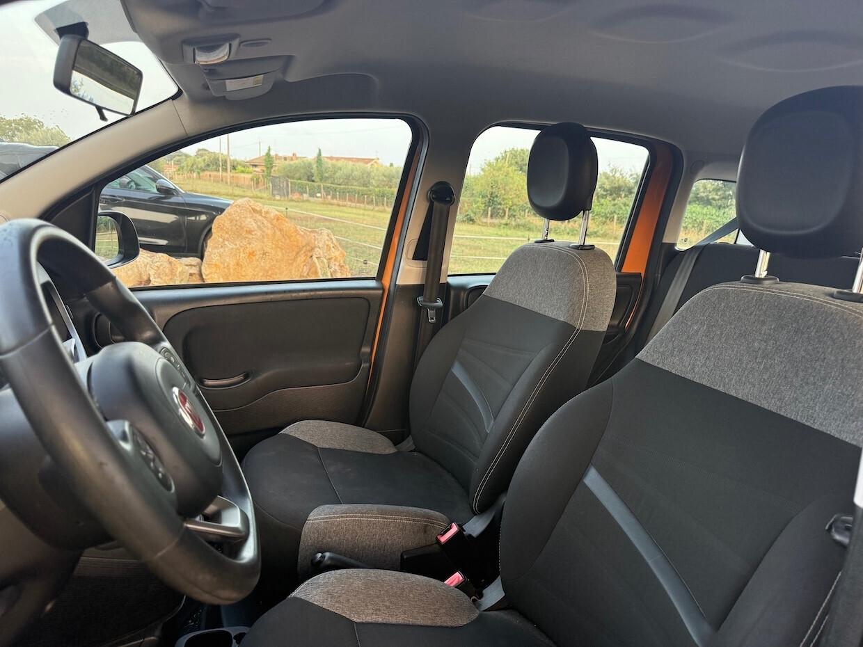 Fiat Panda 1.0 FireFly S&S Hybrid City Cross