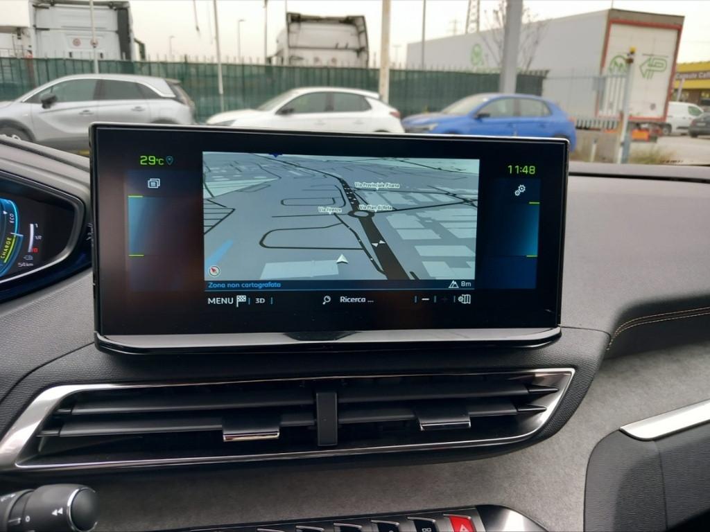 PEUGEOT 3008 HYBRID 225 e-EAT8 - GT