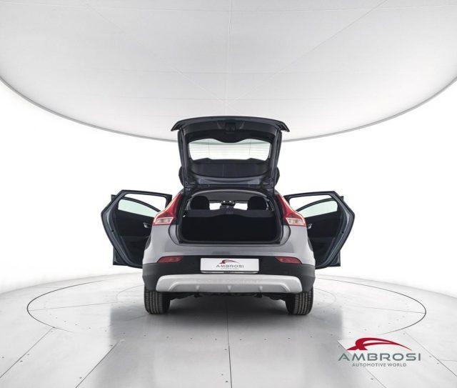 VOLVO V40 Cross Country D2 1.6 Kinetic