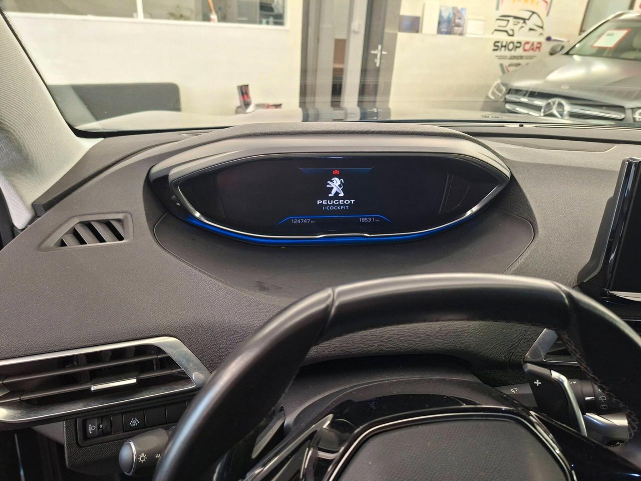 Peugeot 3008 BlueHDi 130 S&S Allure