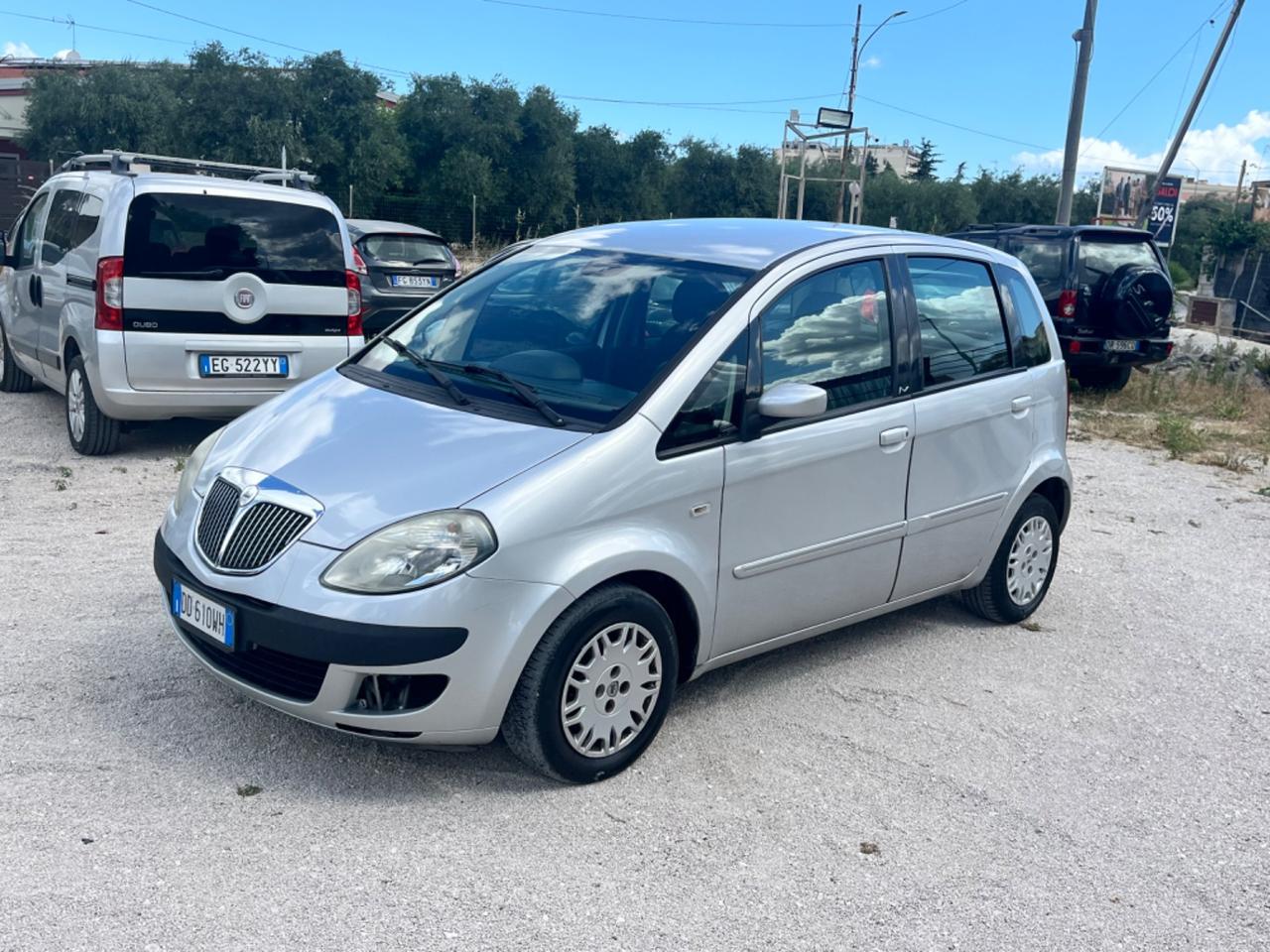 Lancia MUSA 1.3 Multijet 16V Argento