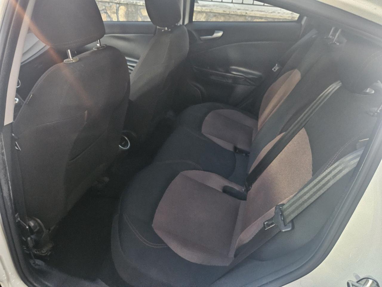 Alfa Romeo Giulietta 1.6 JTDm-2 105 CV Business