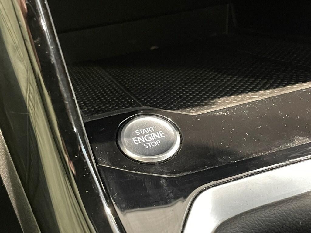 Volkswagen T-Roc 2.0 TDI 115CV R-Line