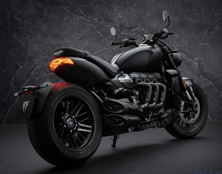 Triumph Rocket III Roadster Versione "R" Produzione limitata 1000 esemplari Mondo !!!
