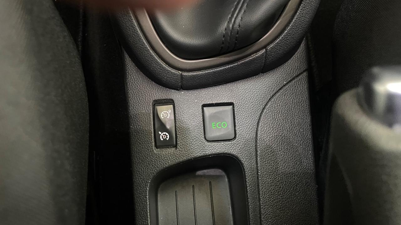 Renault Clio dCi 8V 90CV 5 porte Energy Intens
