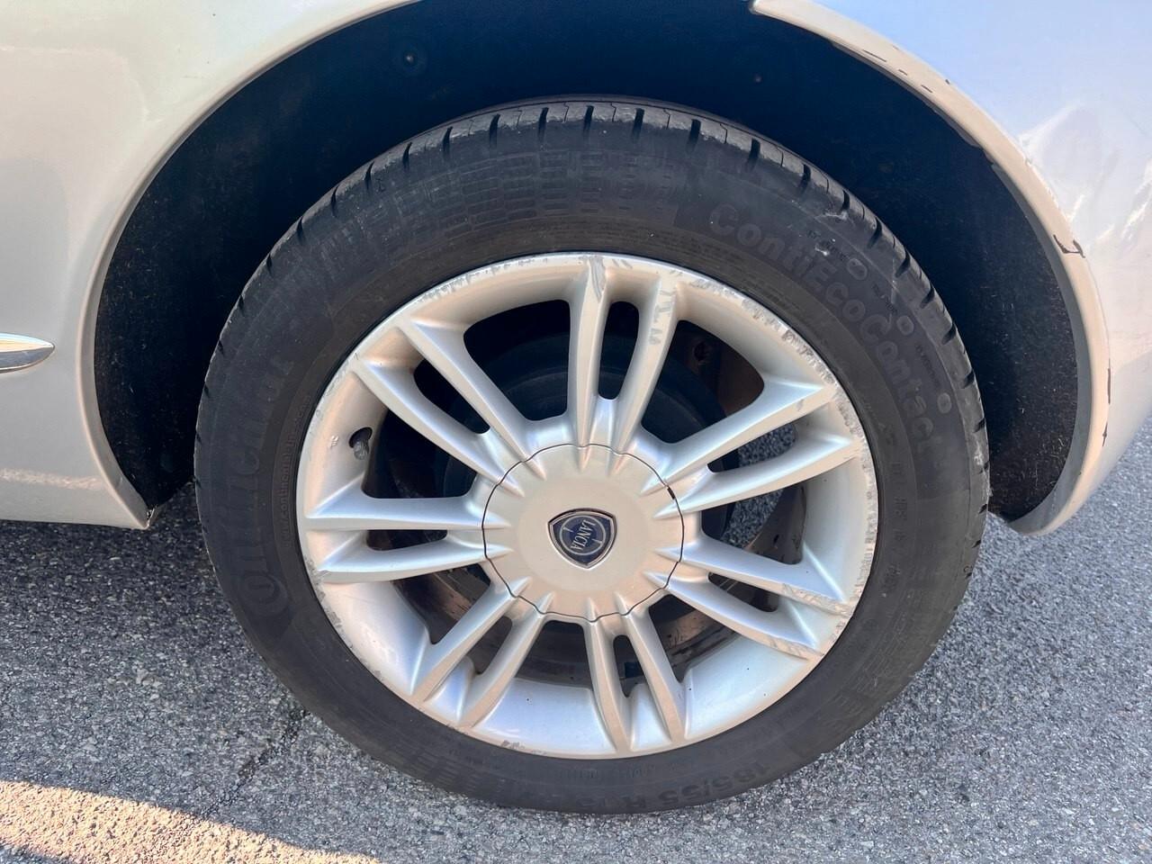 Lancia Ypsilon 1.4 Ecochic GPL