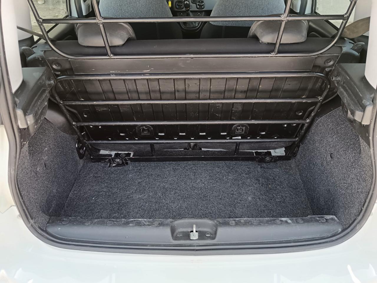 Fiat Panda 1.0 GSE S&S Hybrid Street Van 4 posti