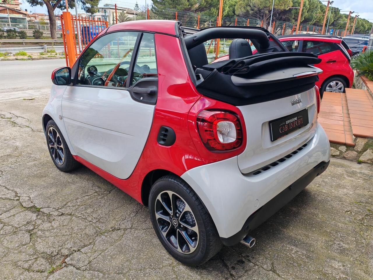 Smart Fortwo 1,0 benzina 05/2017 Cv70