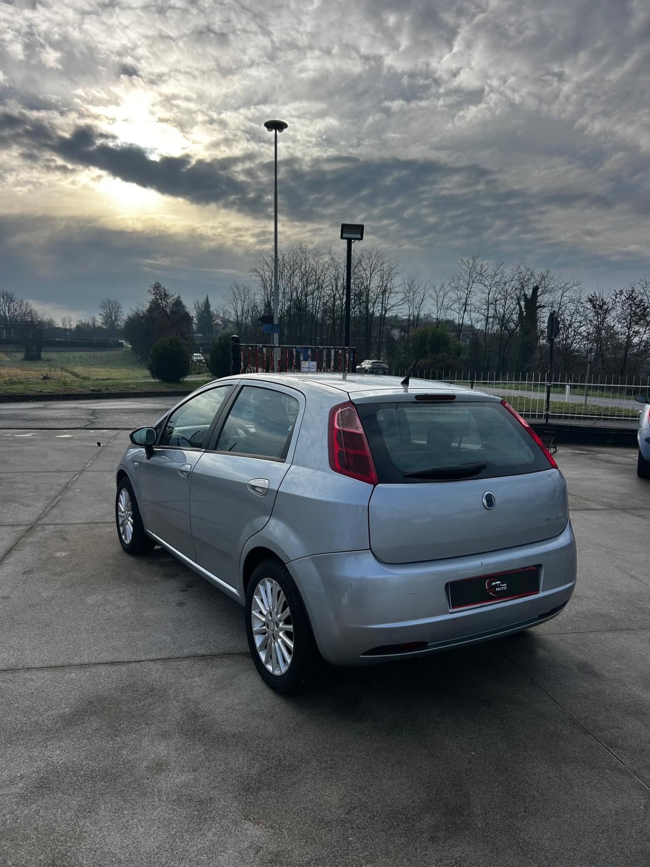 Fiat Grande Punto 1.3 MJT 75 CV 5 porte Active