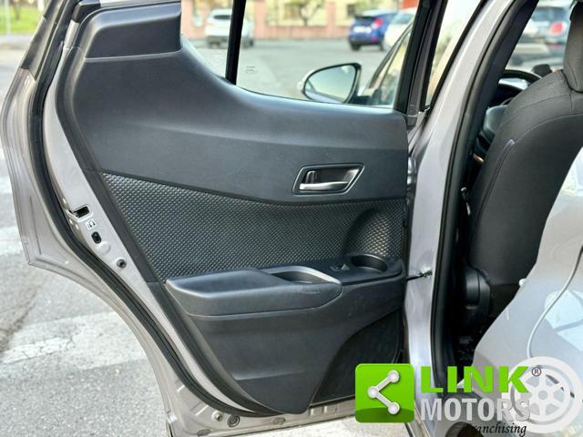 TOYOTA C-HR 1.8 Hybrid E-CVT Active