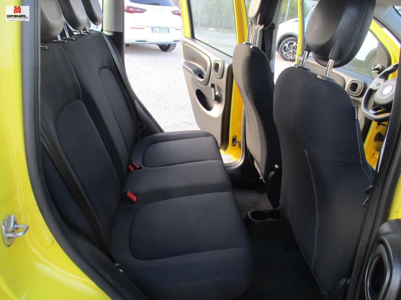 Fiat Panda 1.0 FireFly S&S Hybrid City Cross 70cv 10/2020 KM84000