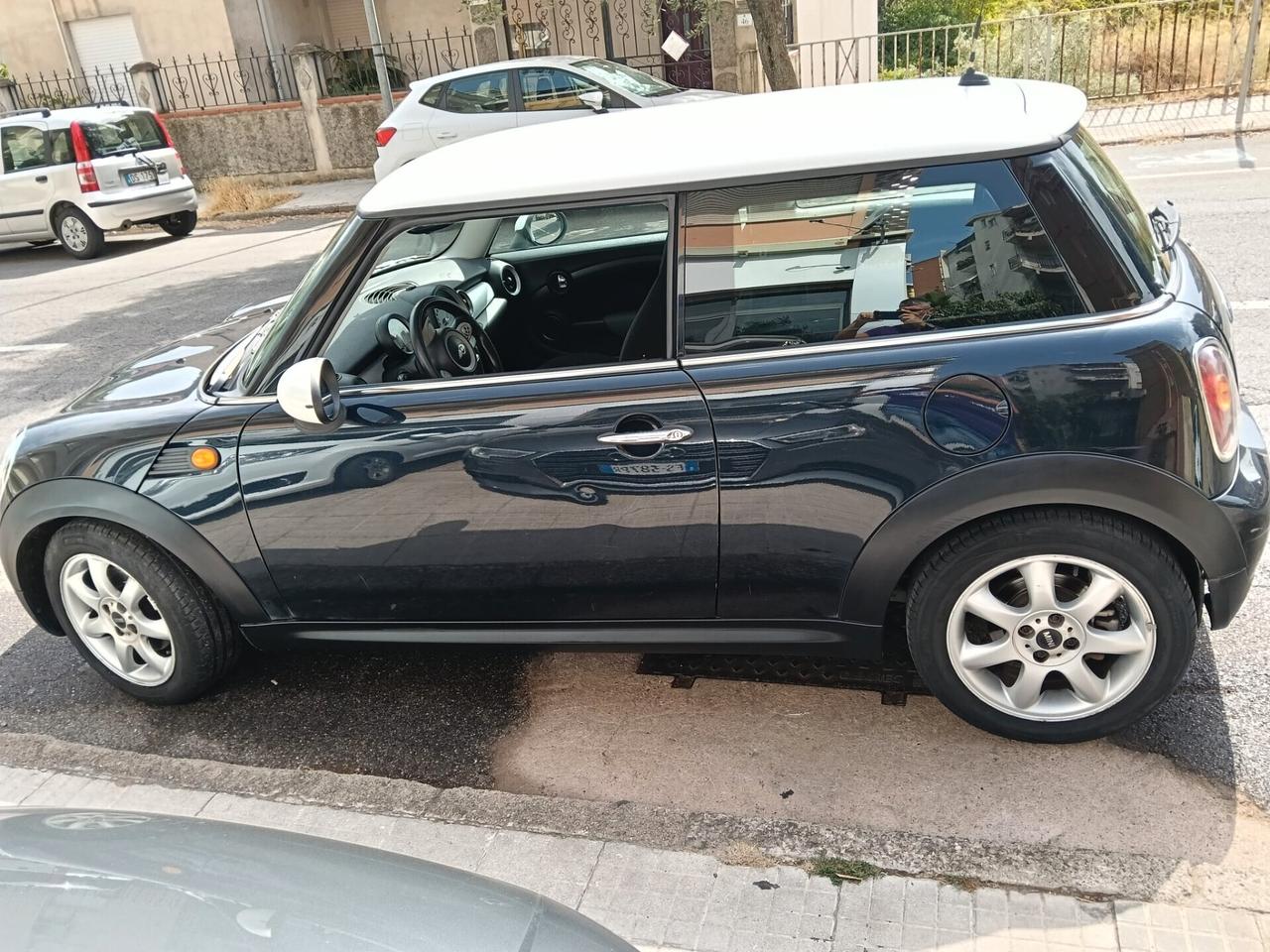 Mini Cooper 1.6