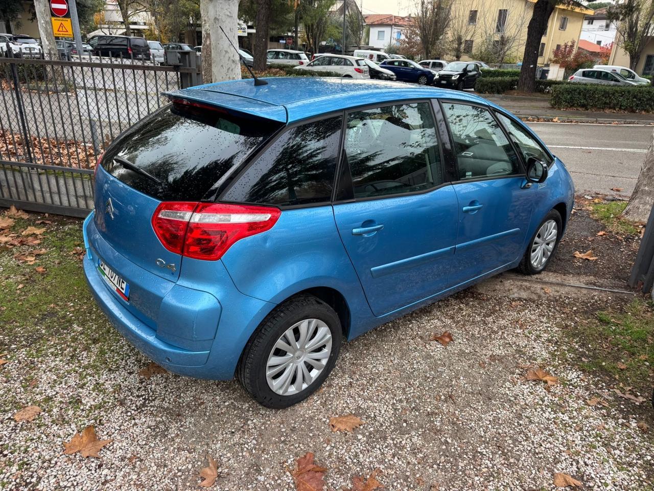Citroen C4 Picasso 1.8 Elegance