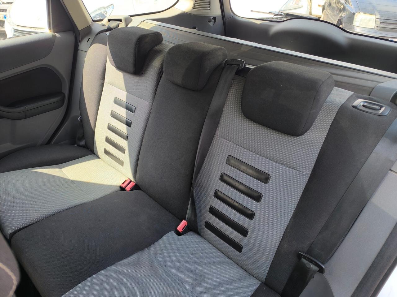 Ford Focus 1.6 TDCi (110CV) SW Ikon DPF