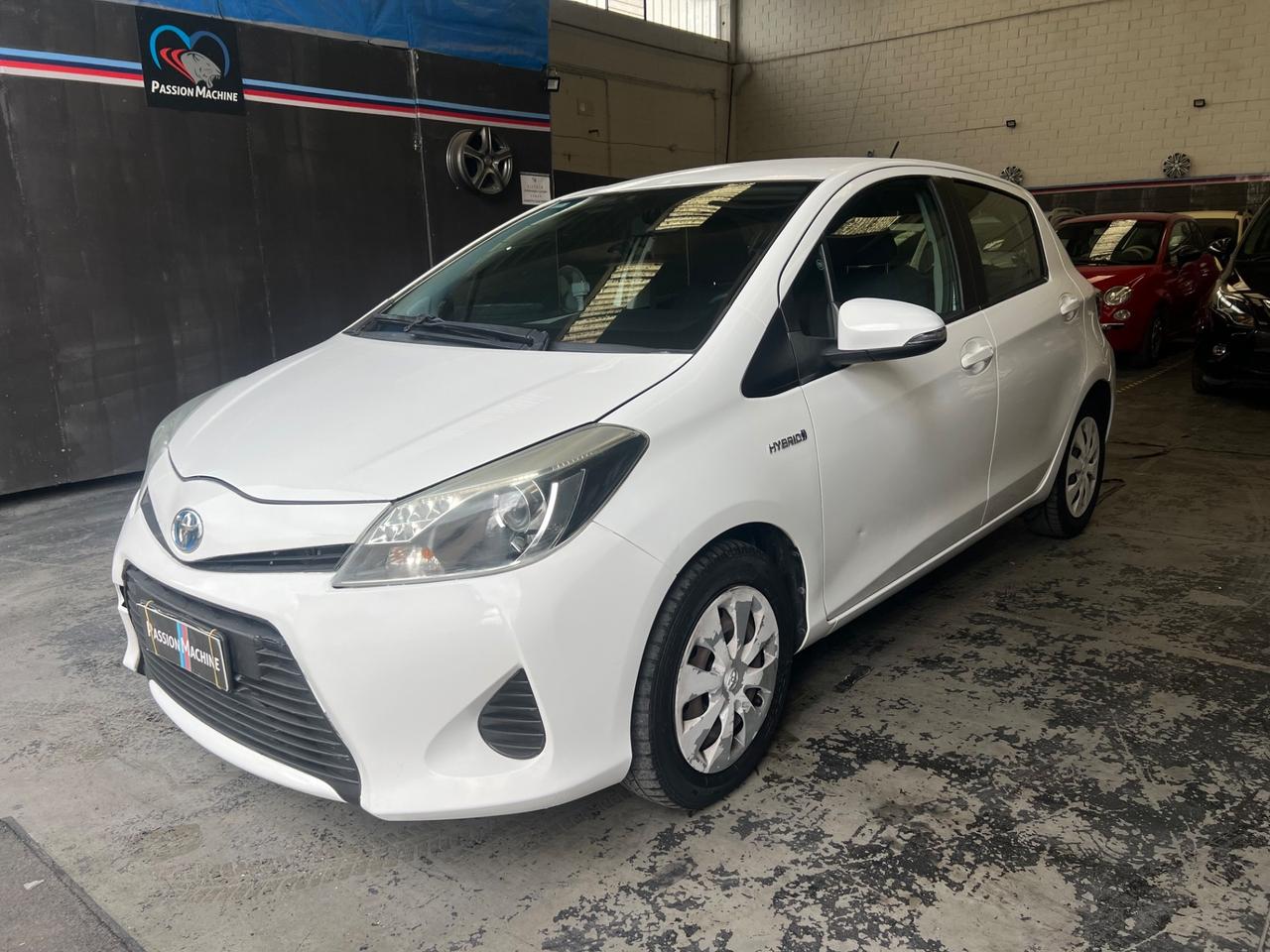 Toyota Yaris 1.5 Hybrid 5 porte Lounge