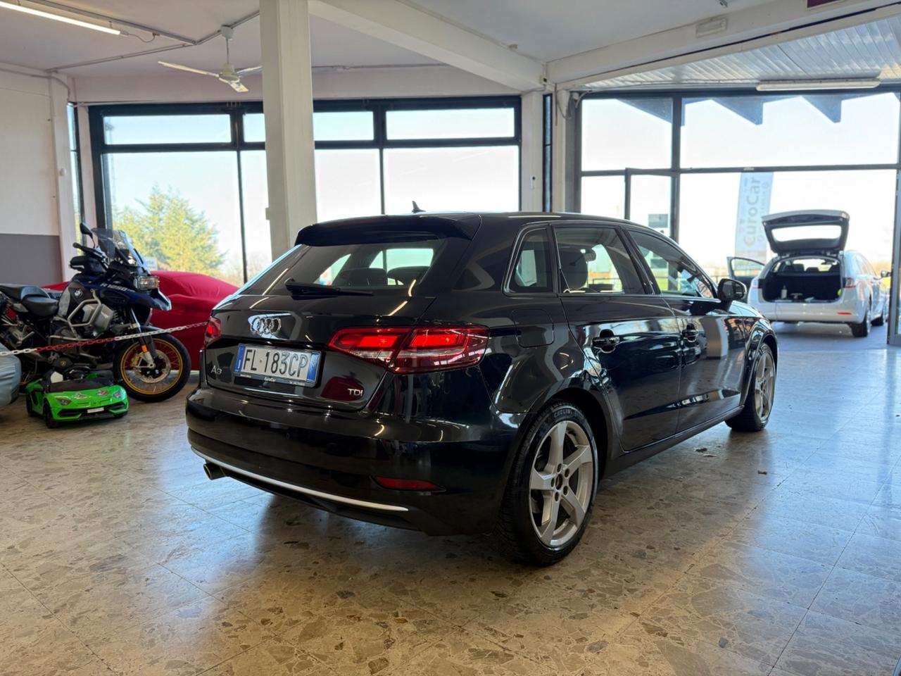 Audi A3 1.6 TDI 116 CV S tronic Sport 09/2017 Euro 6B Neopatentati